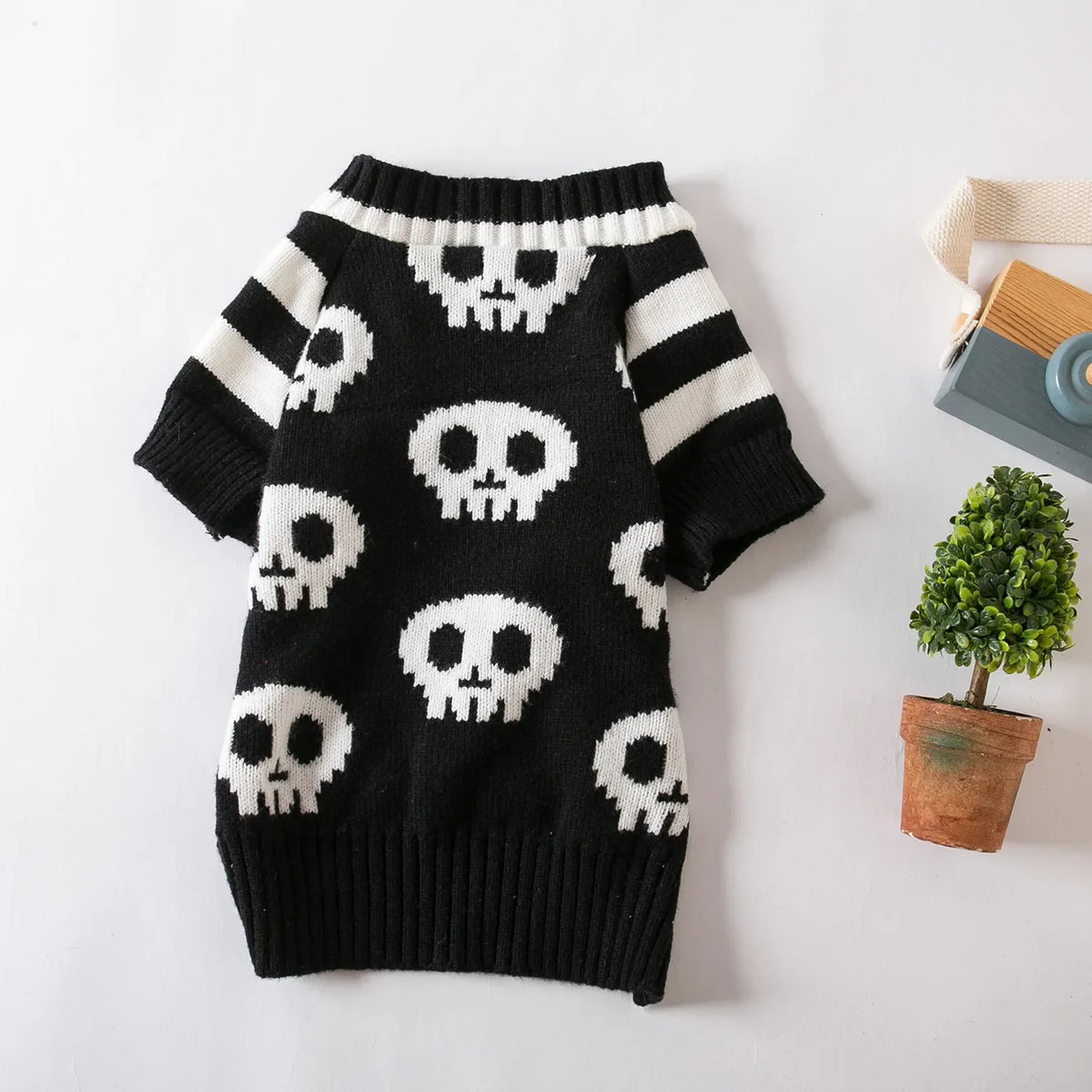 Halloween Skull Knitted Jumper for Cats & Dogs
